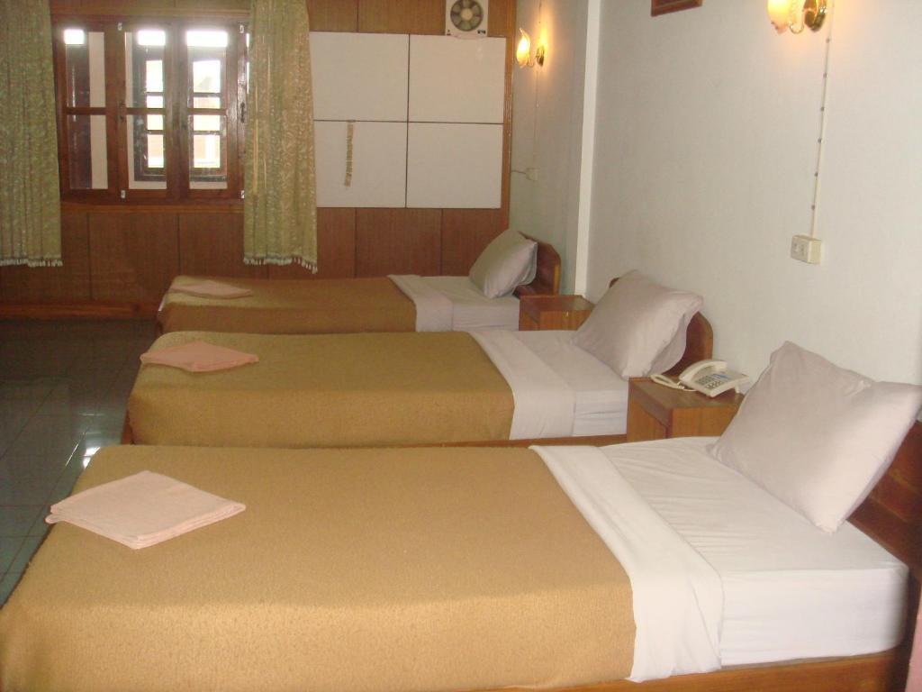Champa Hotel Pakse Exterior photo