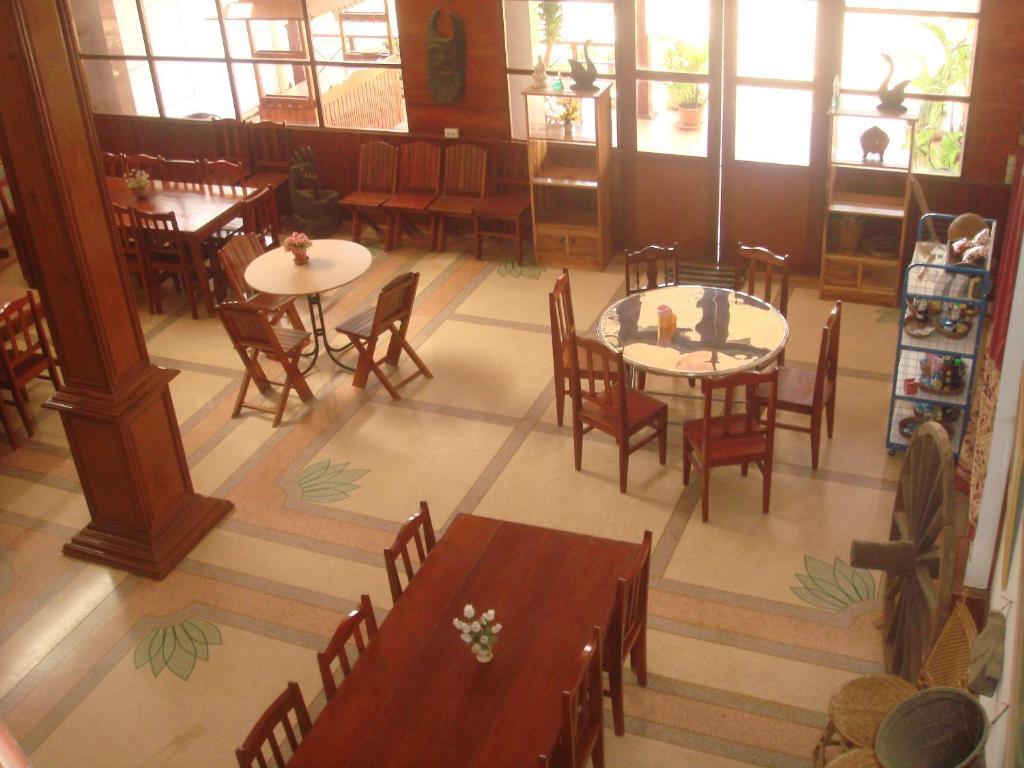 Champa Hotel Pakse Exterior photo